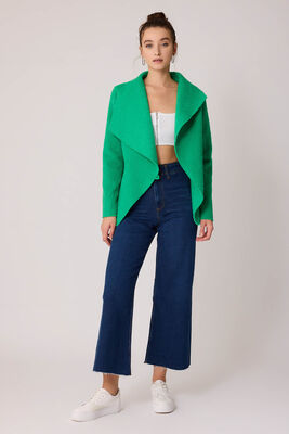 Aksesuar Bağlamalı Asimetrik Kesim Ceket