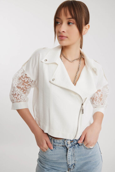 Apolet Detaylı Kolları Tüllü Fermuarlı Ceket - 4