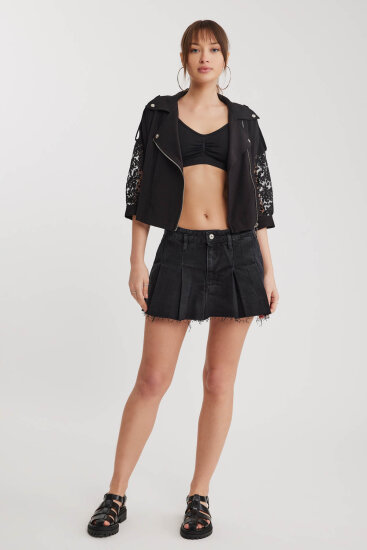 Apolet Detaylı Kolları Tüllü Fermuarlı Ceket - 8