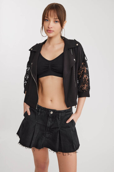 Apolet Detaylı Kolları Tüllü Fermuarlı Ceket - 9