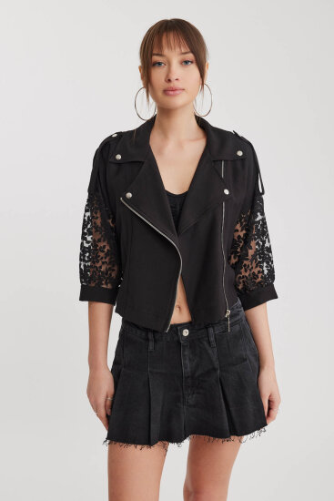 Apolet Detaylı Kolları Tüllü Fermuarlı Ceket - 7