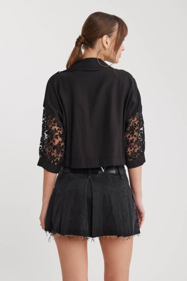 Apolet Detaylı Kolları Tüllü Fermuarlı Ceket - 12