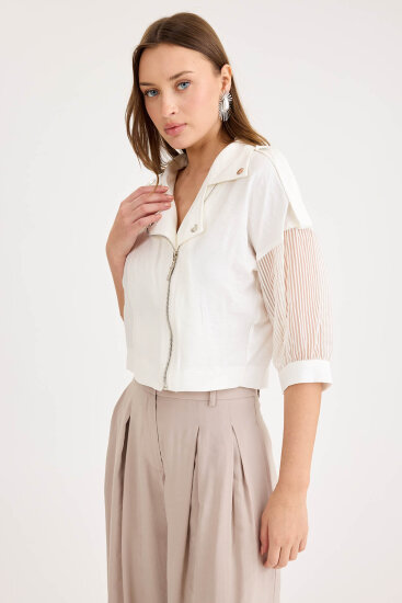 Apolet Detaylı Kolları Tüllü Fermuarlı Ceket - 18