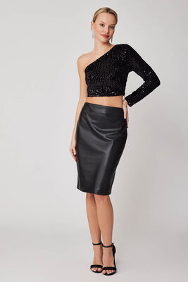 Arkası Yırtmaçlı Deri Kalem Etek (1)