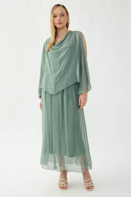 Astarlı Uzun İpek Elbise