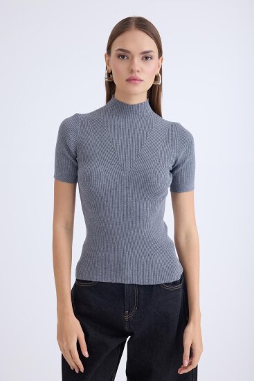 Balıkçı Yaka Yarım Kol Triko Bluz - 17