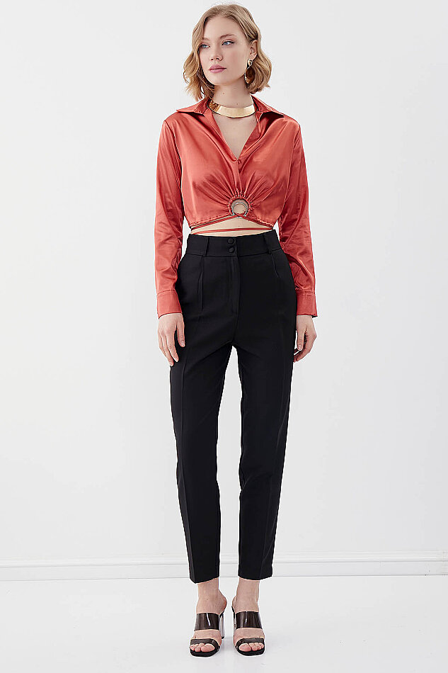 Bel Kısmı Detaylı Crop Saten Bluz - 6