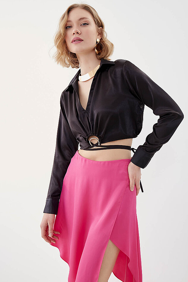 Bel Kısmı Detaylı Crop Saten Bluz - 29