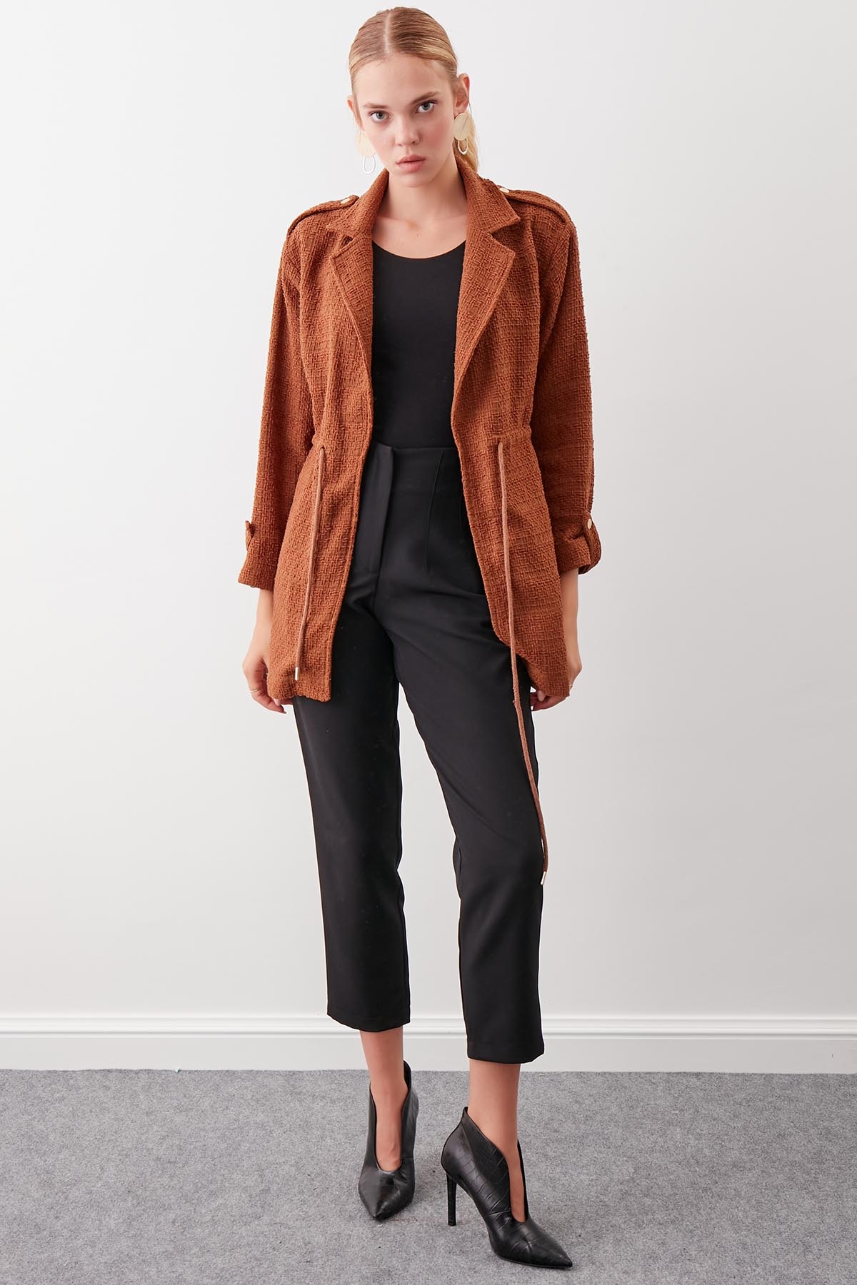 Beli Büzgü Detaylı Ceket - Thumbnail