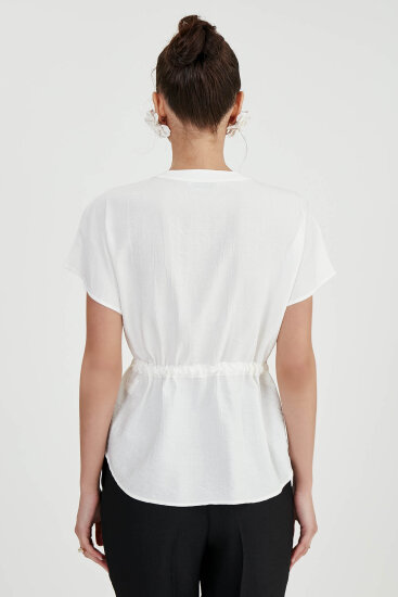 Beli Büzgülü Düğmeli Salaş Bluz - 6