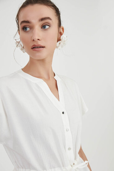 Beli Büzgülü Düğmeli Salaş Bluz - 3