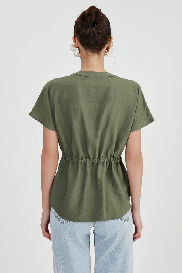 Beli Büzgülü Düğmeli Salaş Bluz - 12