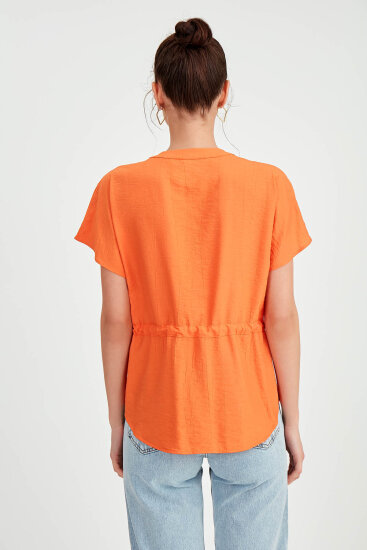 Beli Büzgülü Düğmeli Salaş Bluz - 28