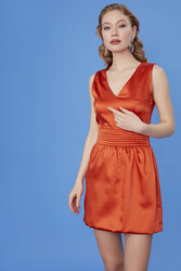 Beli Detaylı V Yaka Elbise - 9