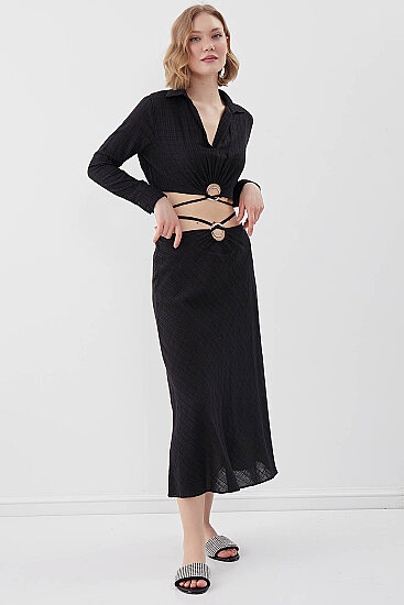 Beli Halka Detaylı V Yaka Lastikli Crop Bluz - 11