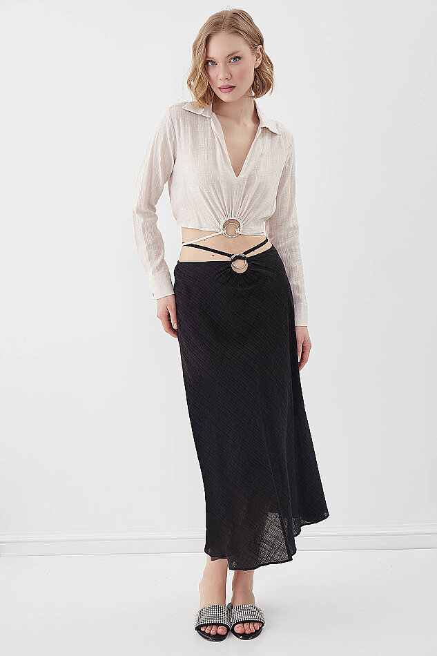 Beli Halka Detaylı V Yaka Lastikli Crop Bluz - 16