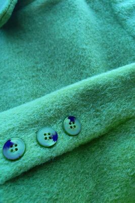 VİTRİN - Beli Kuşaklı Düğmeli Uzun Kaban (1)