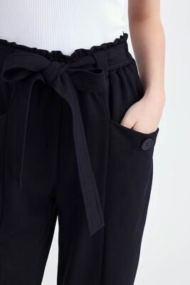 Beli Kuşaklı Modal Kumaş Salaş Pantolon - Thumbnail (9)