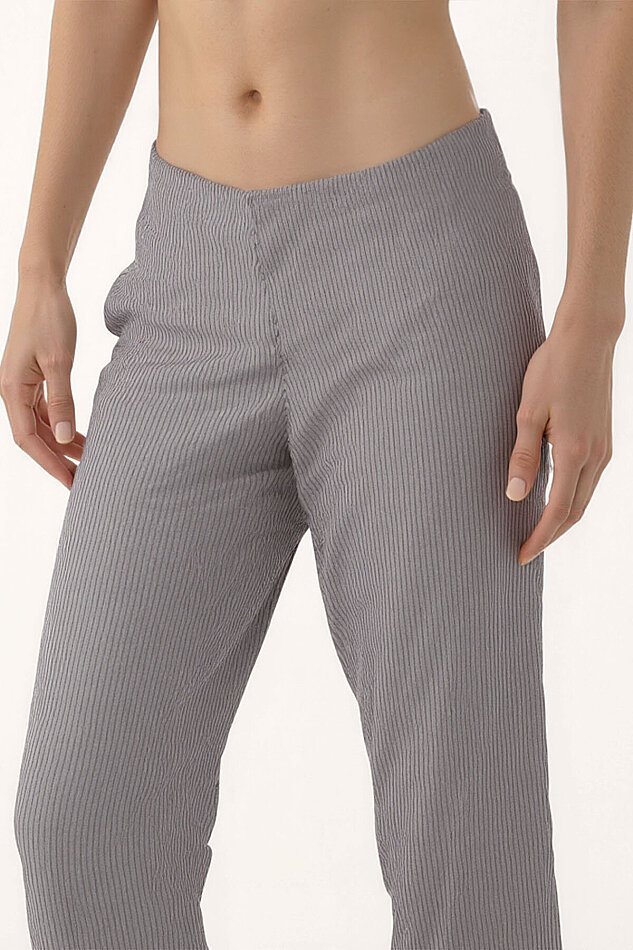 Beli Lastikli İnce Çizgili Geniş Paça Pantolon - 5