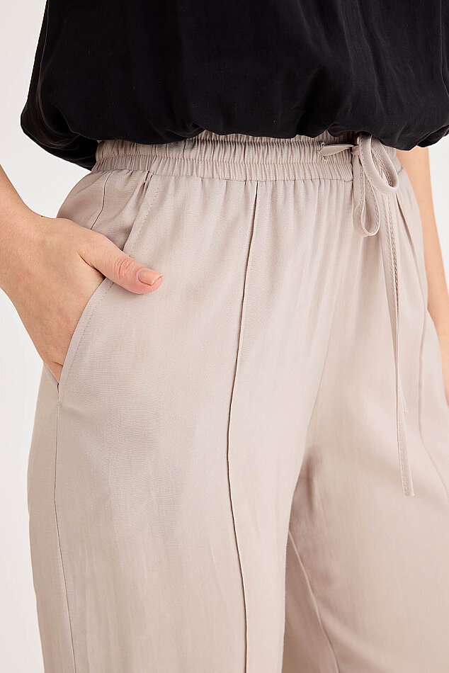 Beli Lastikli Önü Dikiş Detaylı Pantolon - 5