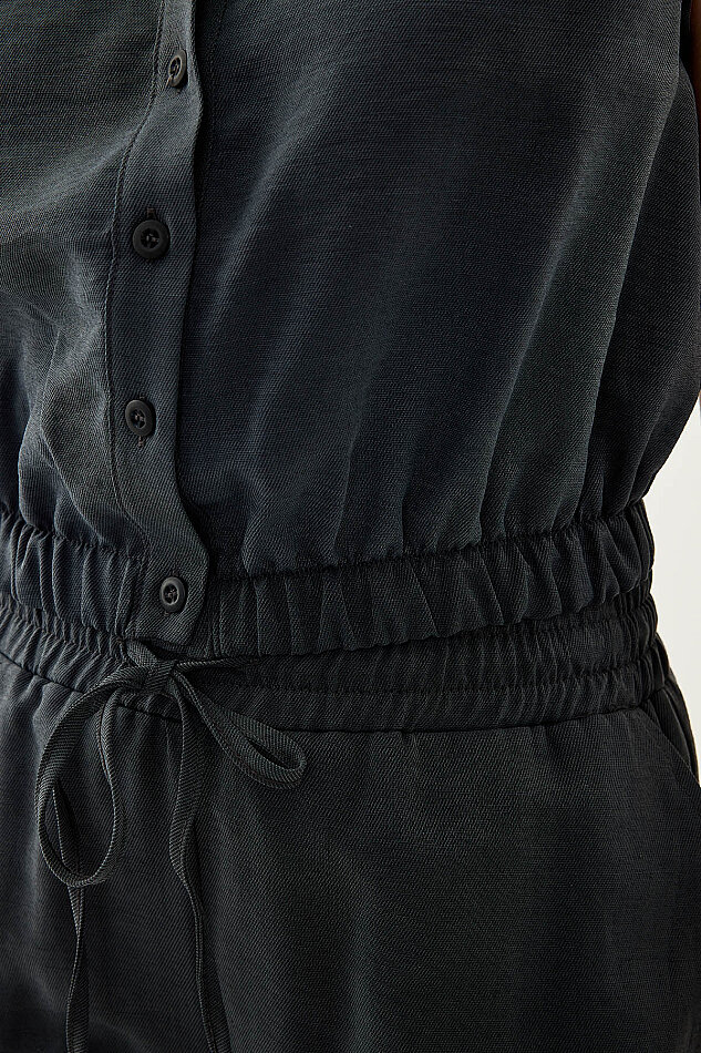 Beli Lastikli Önü Düğmeli Sıfır Kol Bluz - 16