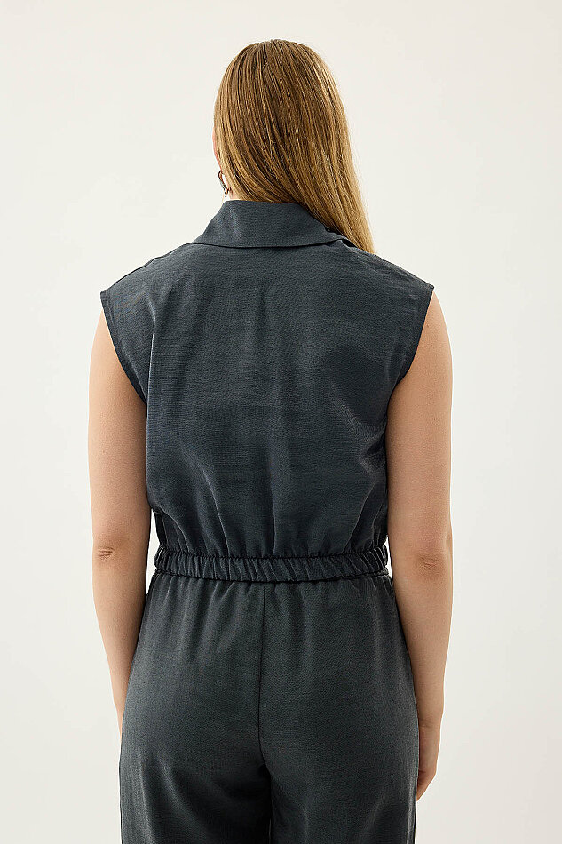 Beli Lastikli Önü Düğmeli Sıfır Kol Bluz - 17