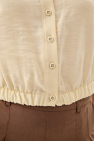 Beli Lastikli Önü Düğmeli Sıfır Kol Bluz - 26