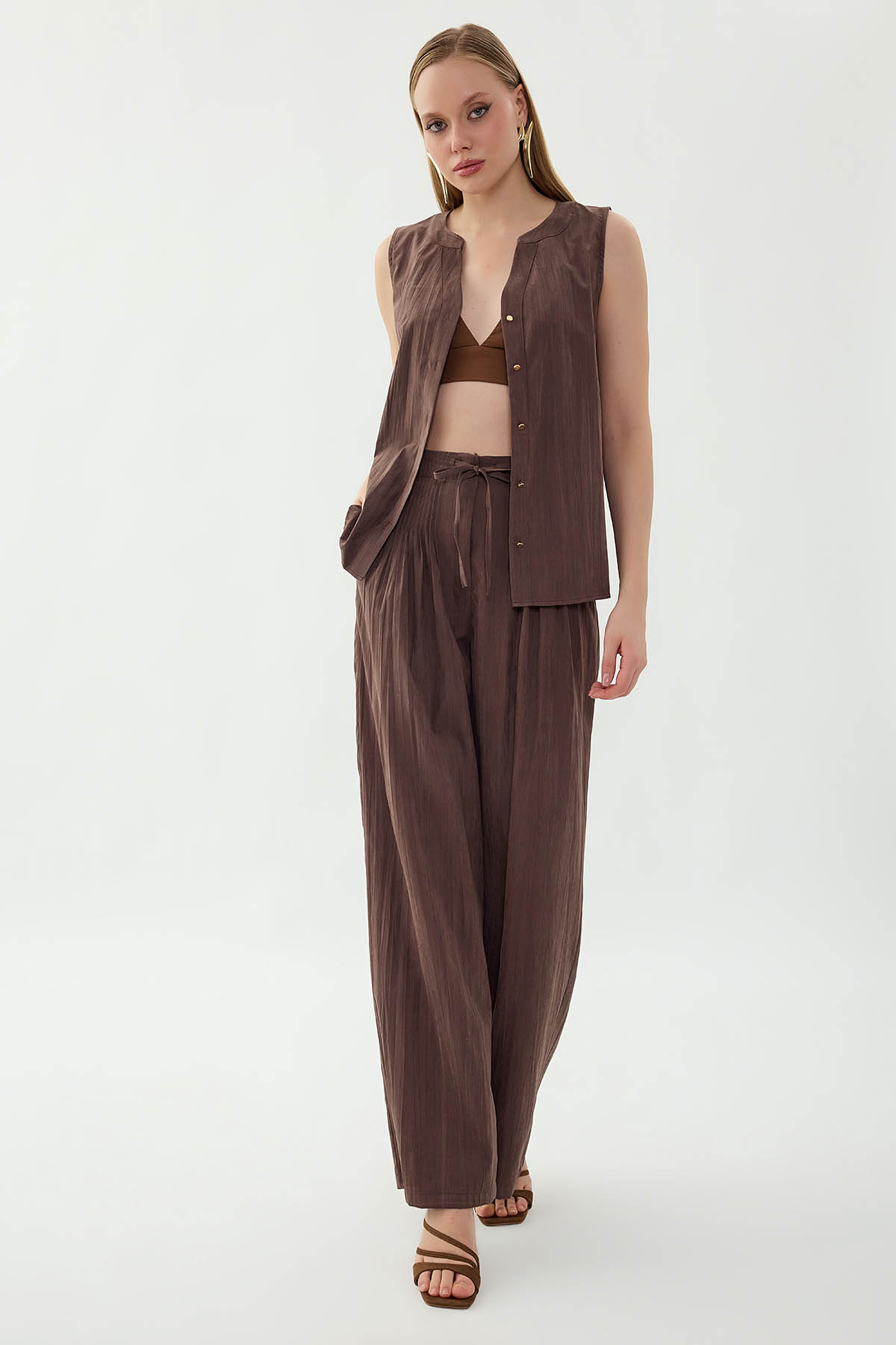 Beli Lastikli Önü Pileli Geniş Paça Pantolon - Thumbnail