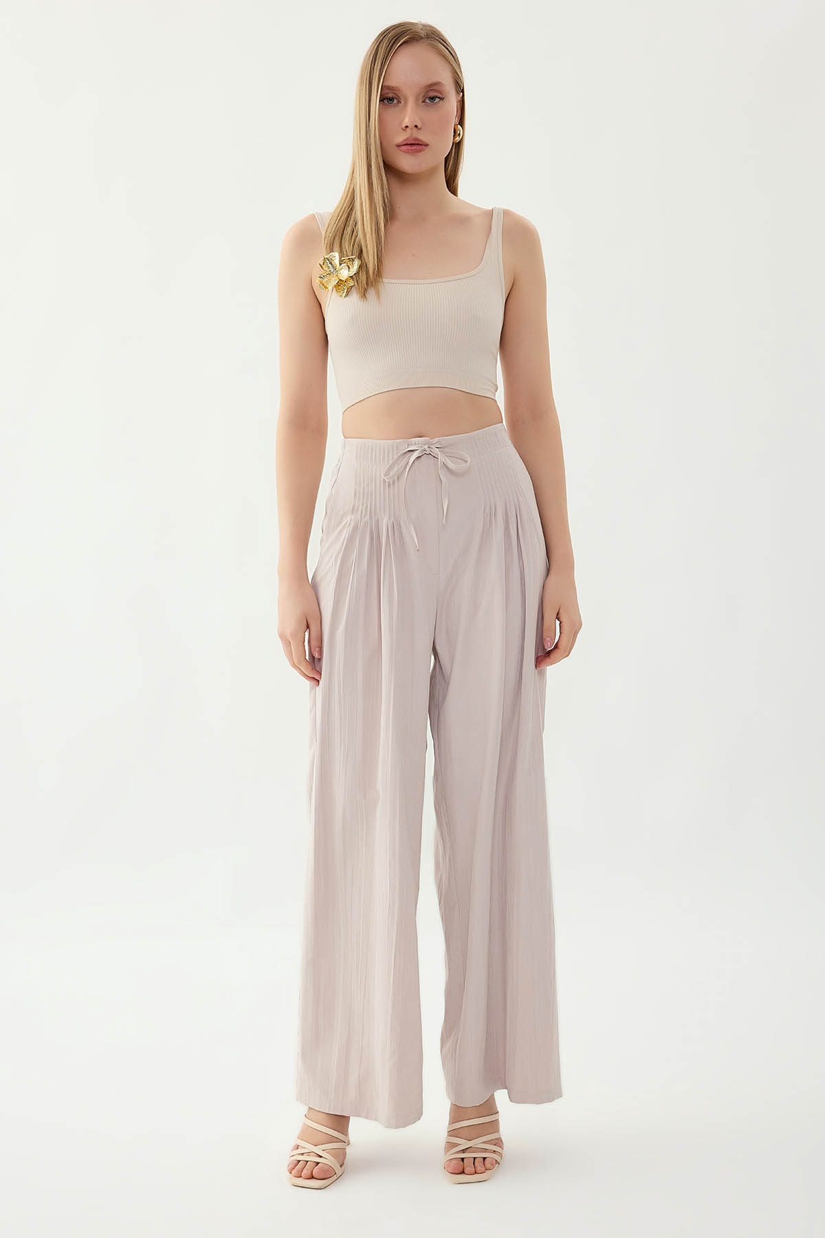 Beli Lastikli Önü Pileli Geniş Paça Pantolon - Thumbnail