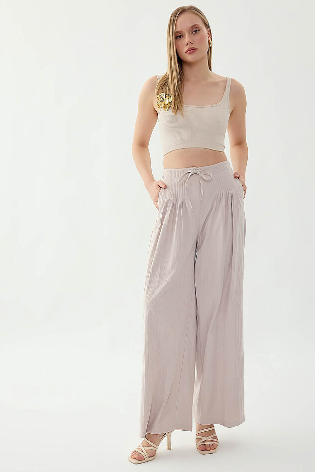 Beli Lastikli Önü Pileli Geniş Paça Pantolon - 23