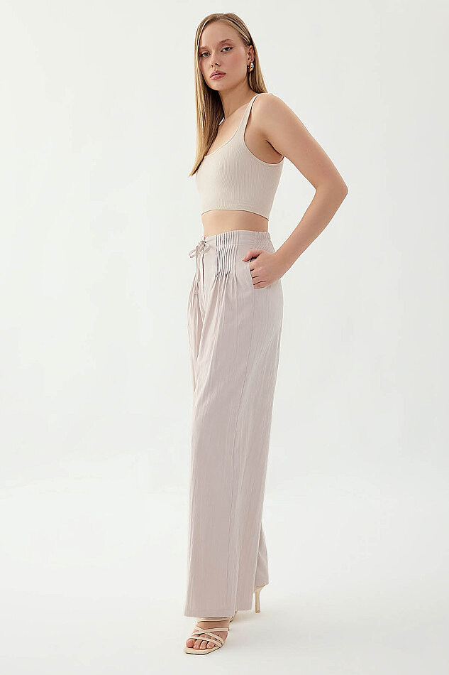 Beli Lastikli Önü Pileli Geniş Paça Pantolon - 25