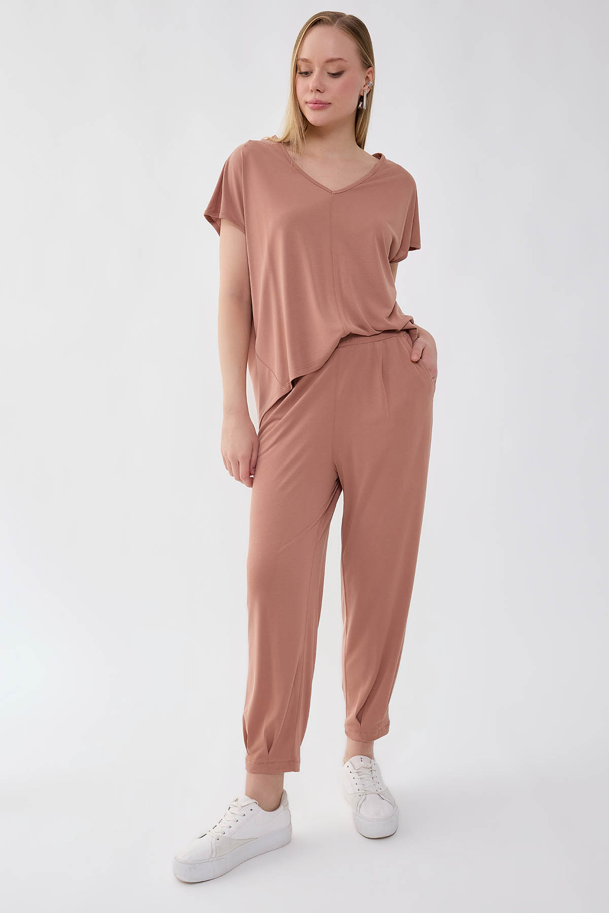 Beli Lastikli Paçası Pileli Havuç Rahat Pantolon - Thumbnail