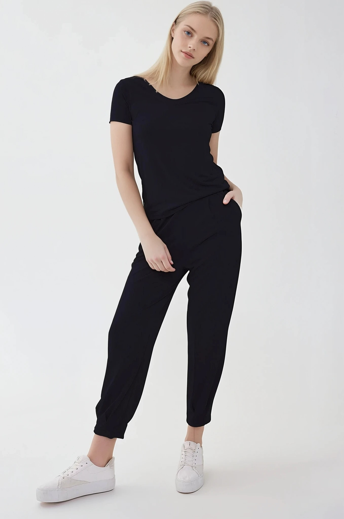 Beli Lastikli Paçası Pileli Havuç Rahat Pantolon - Thumbnail