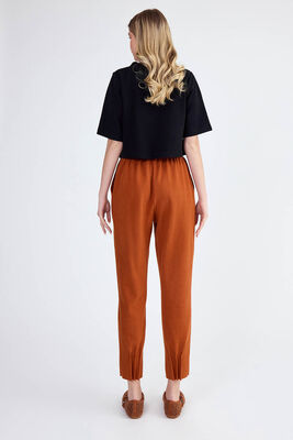 Beli Lastikli Paçası Pileli Triko Pantolon - Thumbnail (9)