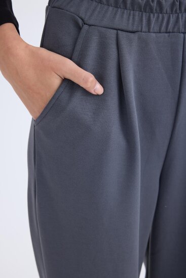 Beli Lastikli Pileli Eşofman Pantolon - 2