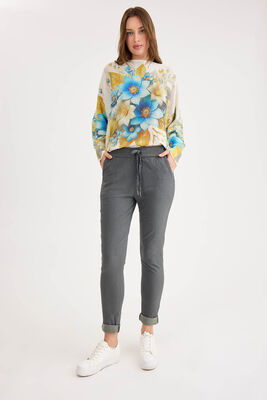 VİTRİN - Beli Simli Bağcıklı Havuç Kesim Pantolon