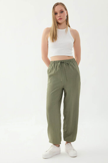 Beli ve Paçası Lastikli Çizgi Desen Şalvar Pantolon - 2