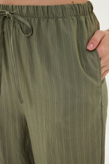 Beli ve Paçası Lastikli Çizgi Desen Şalvar Pantolon - 6