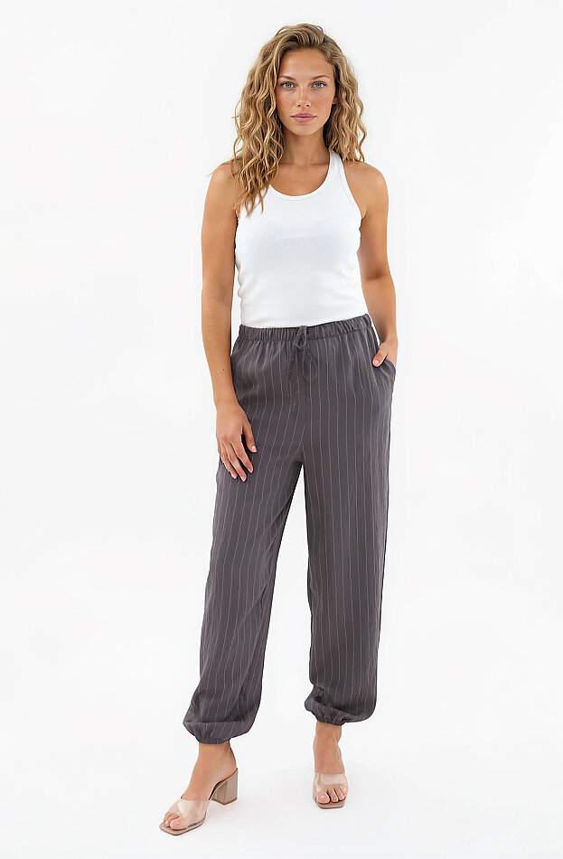 Beli ve Paçası Lastikli Çizgi Desen Şalvar Pantolon - 29