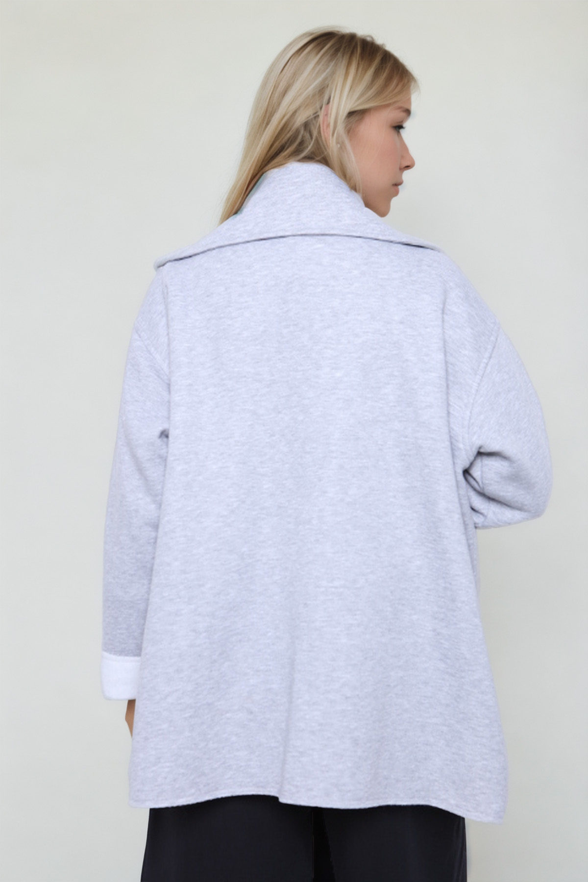 Büyük Cepli Uzun Yaka Detaylı Ceket - Thumbnail