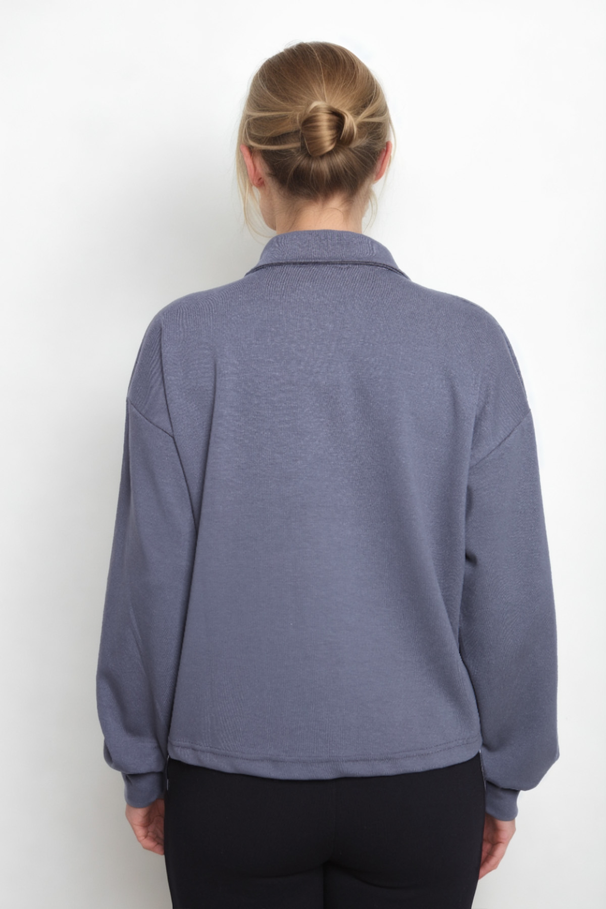 Büyük Düğmeli Uzun Kol Bluz - Thumbnail