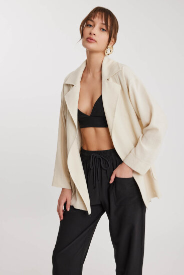 Büyük Yakalı Cepli Salaş Ceket - 13