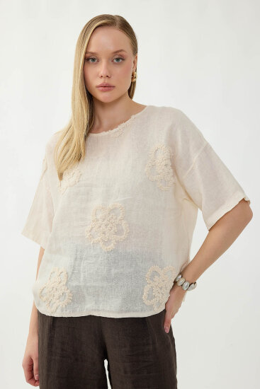 %100 Keten Çiçek Motifli Kısa Kol Bluz - 2