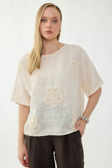 %100 Keten Çiçek Motifli Kısa Kol Bluz - 5