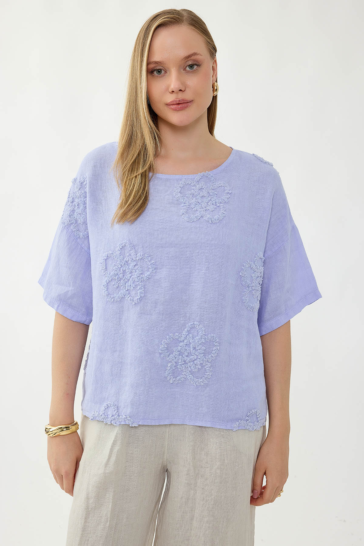 %100 Keten Çiçek Motifli Kısa Kol Bluz - Thumbnail