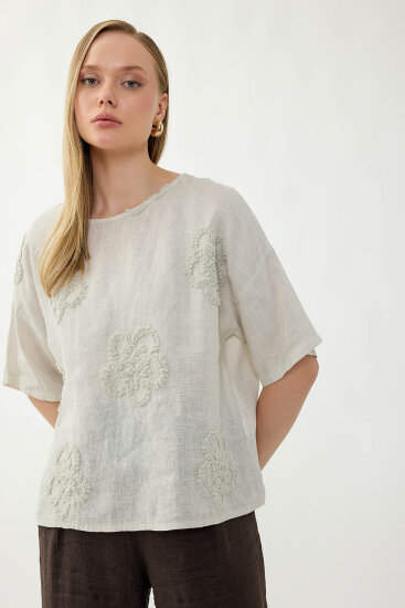 %100 Keten Çiçek Motifli Kısa Kol Bluz - 45