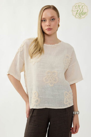 %100 Keten Çiçek Motifli Kısa Kol Bluz - 1
