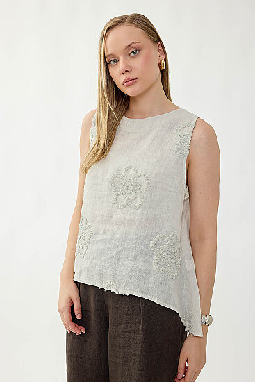 %100 Keten Çiçek Motifli Sıfır Kol Bluz - 35