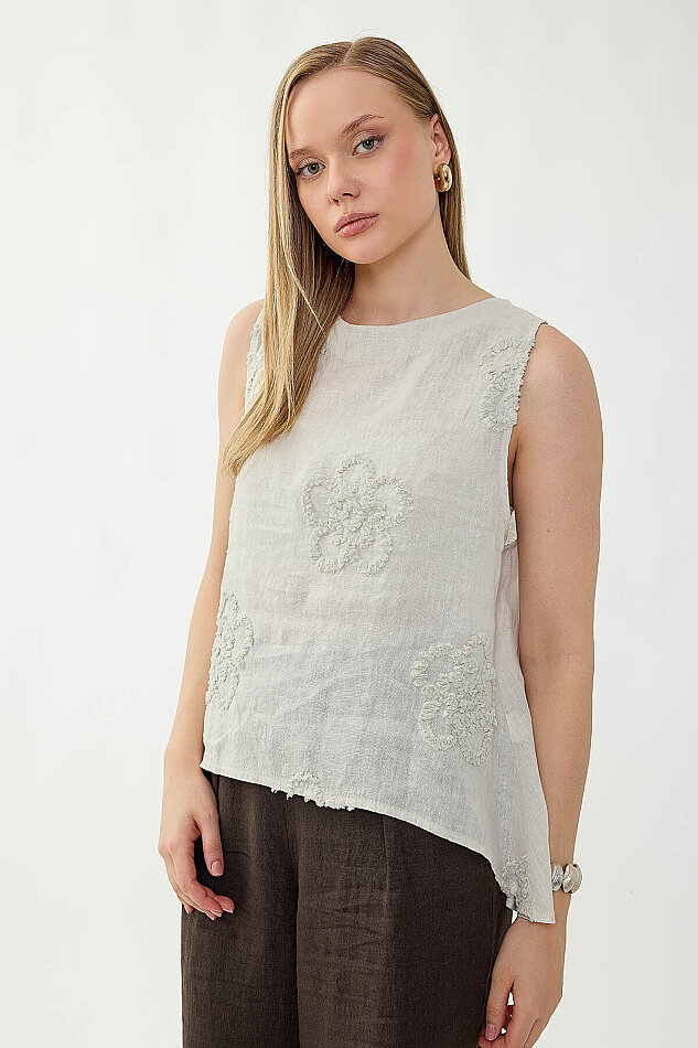 %100 Keten Çiçek Motifli Sıfır Kol Bluz - 35