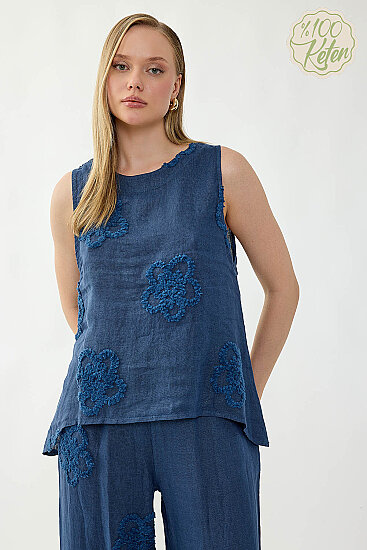 %100 Keten Çiçek Motifli Sıfır Kol Bluz - 17